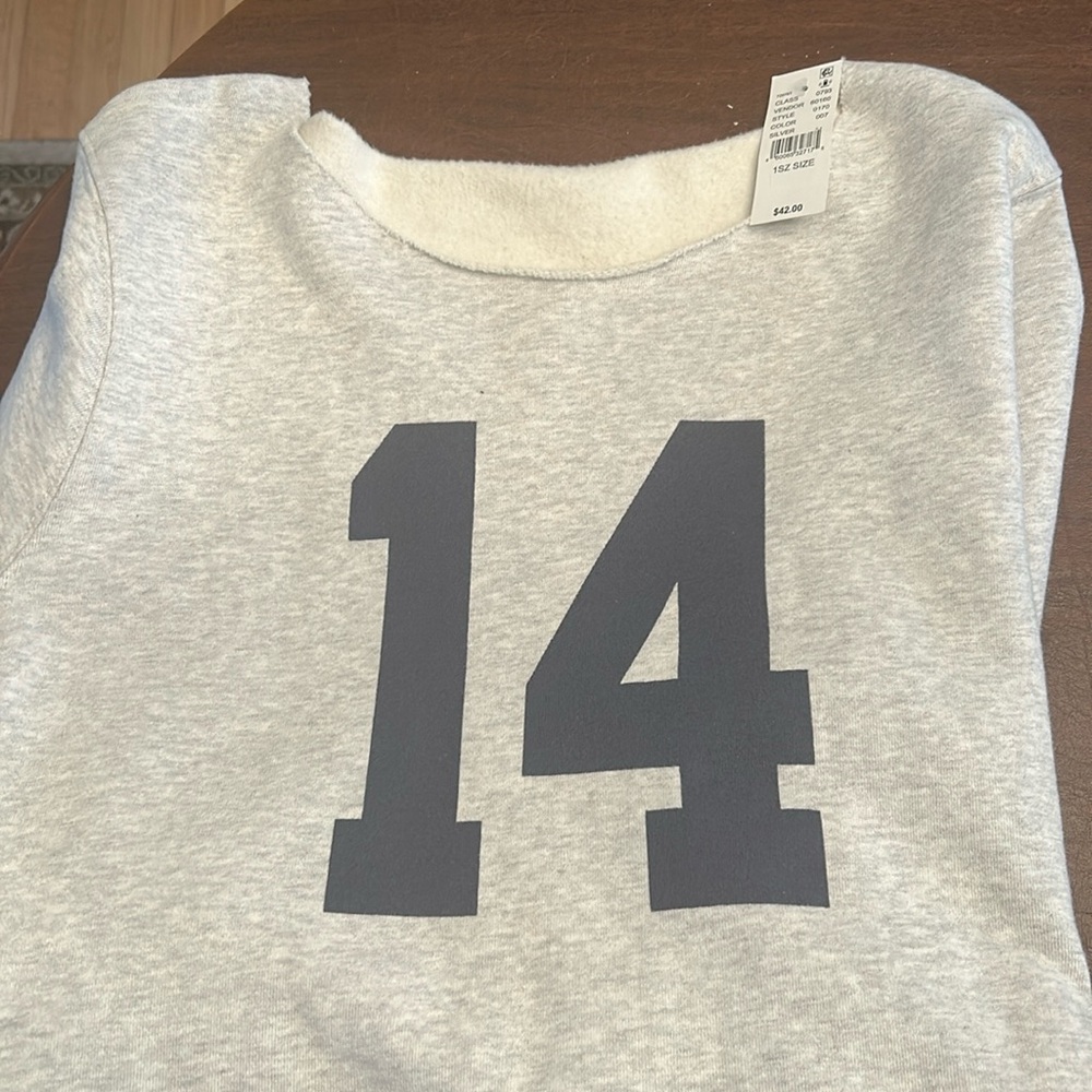 NWT Brandi Melville sweatshirt